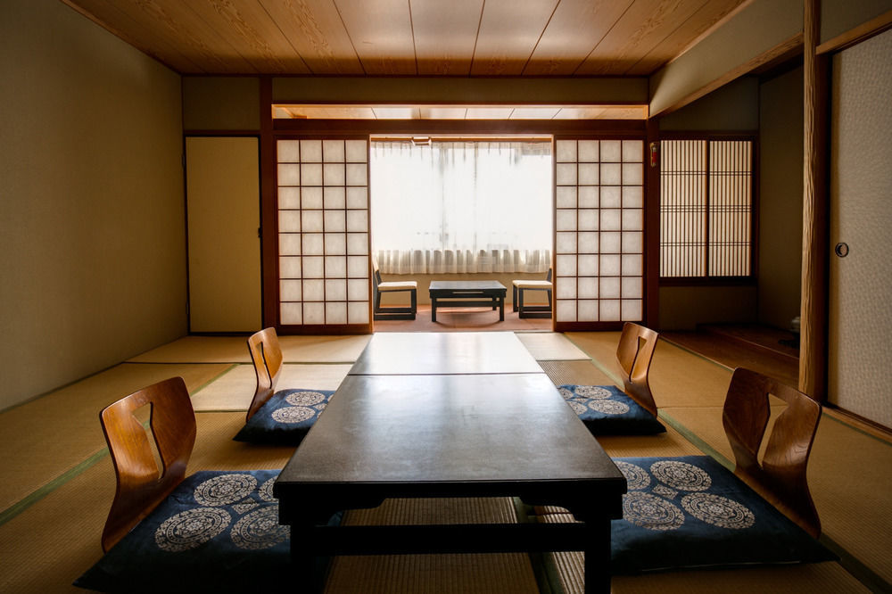 Nara Hakushikaso Hotel Exterior photo